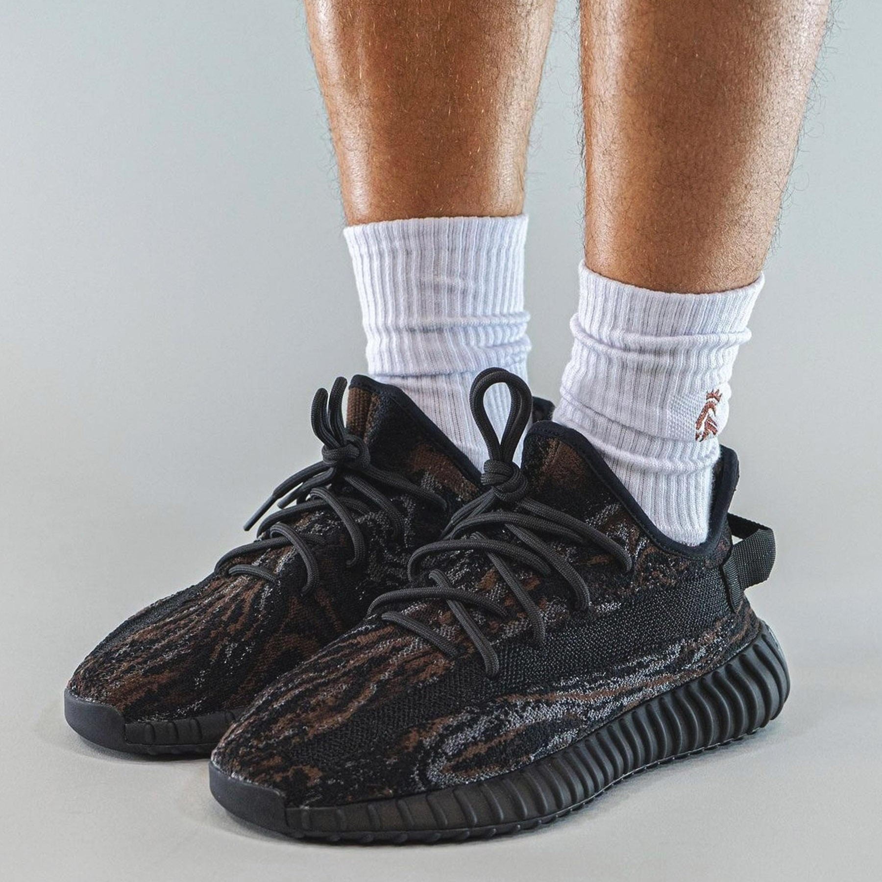 Yeezy Boost 350 V2 'MX Rock'